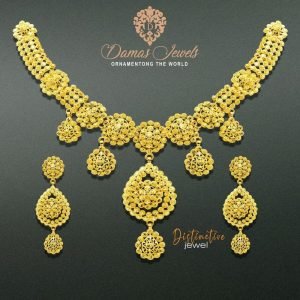 Plain Handmade Necklace Set